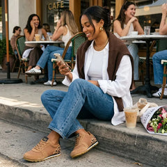 Womens TRVL Lite Palisade Sneaker Water Repellent Brown Sugar Vintage Twill