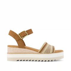 Womens Diana Wedge Sandal Almond Crochet