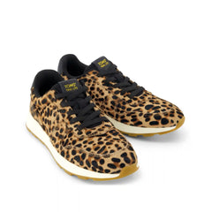 Womens TRVL LITE Retro Runner Sneaker Brown Sugar Leopard Print Hair Leather